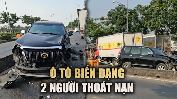 Ô tô 7 chỗ biến dạng sau va chạm với xe tải