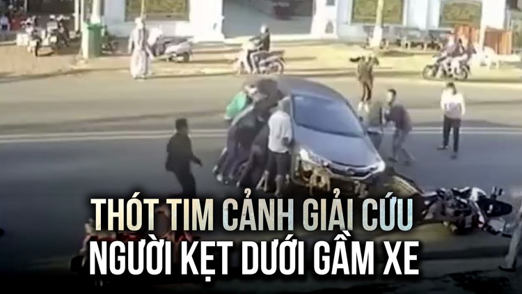 Thót tim: Người dân hợp sức nâng ô tô, giải cứu người kẹt dưới gầm xe