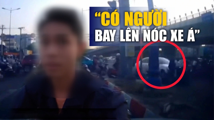 Khoảnh khắc ô tô 'điên' tông loạt xe máy chờ đèn đỏ ở ngã tư Thủ Đức