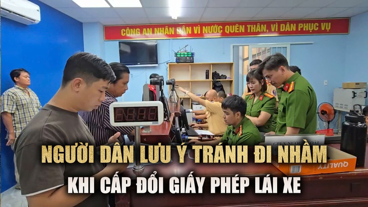 TP.HCM: 22 điểm cấp đổi GPLX mới đi vào hoạt động, người dân cần lưu ý gì?