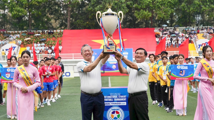 Khai hội bóng đá Thanh Niên sinh viên quốc tế 2025: Hứa hẹn gay cấn