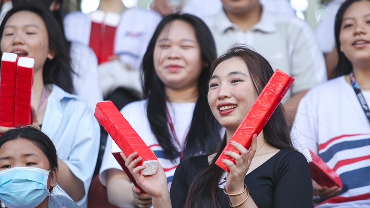 Cổ vũ đẹp, rinh phần thưởng lớn | TNSV THACO cup 2025