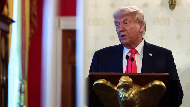 Ông Trump úp mở khả năng kết thúc màn trả đũa thuế quan Mỹ-Trung Quốc?