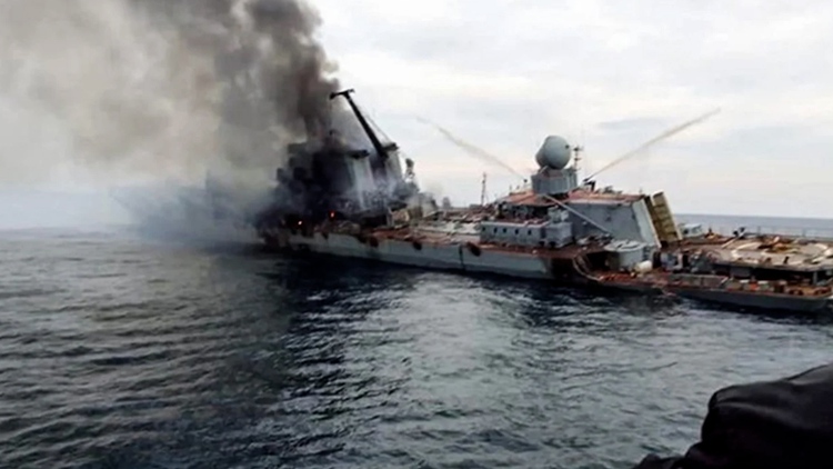 Mỹ vừa bực, vừa choáng khi Ukraine đánh đắm kỳ hạm Moskva của Nga?