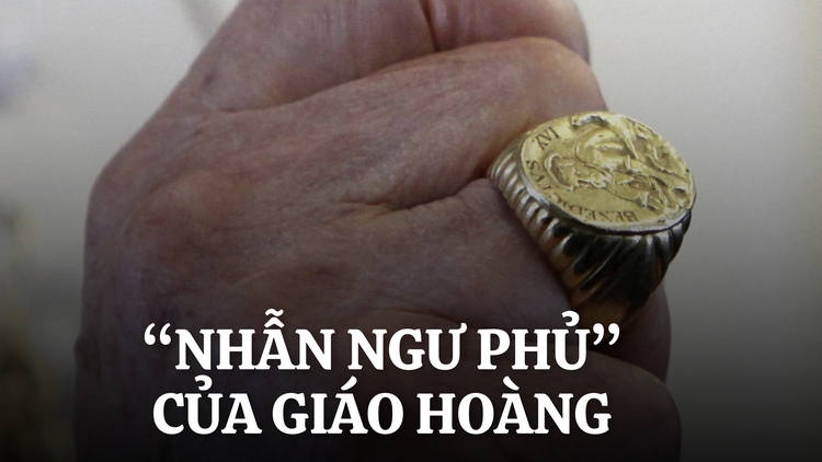 Câu chuyện về chiếc nhẫn đặc biệt của Giáo hoàng