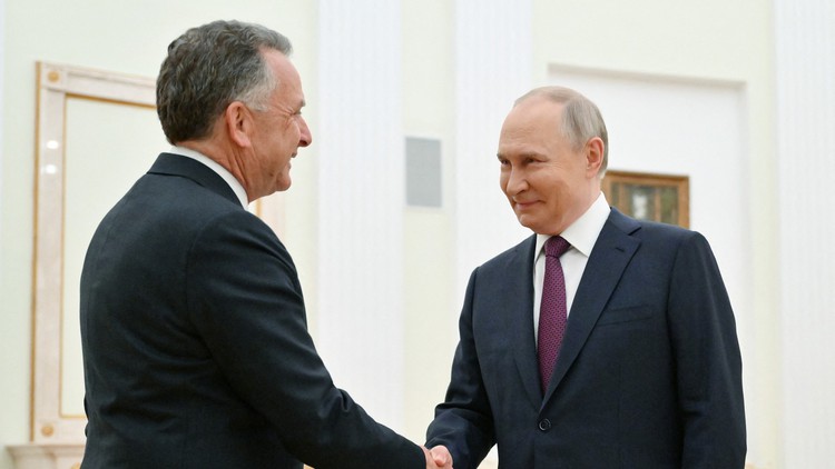 Ông Putin gặp lại đặc phái viên Mỹ, ông Trump tin thỏa thuận cận kề