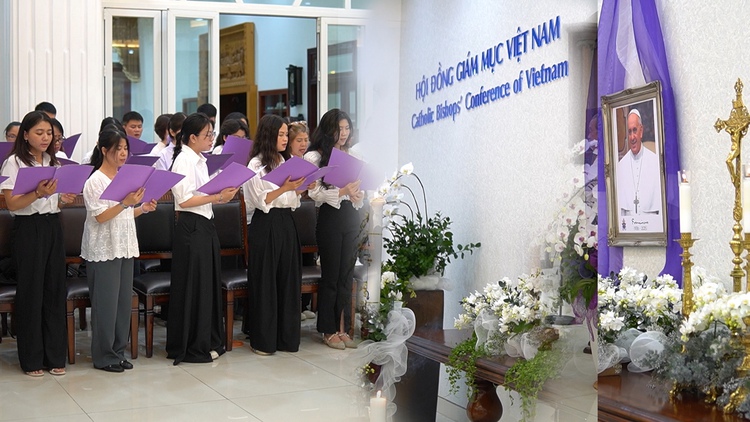 Giáo dân tiễn biệt Giáo hoàng Francis