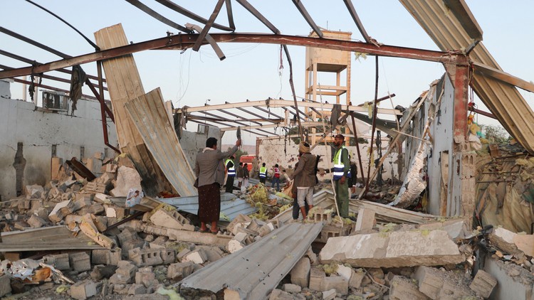 Houthi tố Mỹ không kích giết 68 người di cư trong trại tạm giam ở Yemen