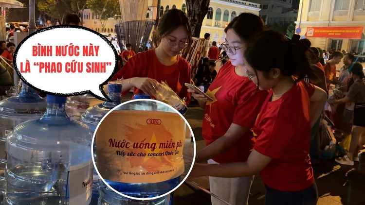 Mát lòng những bình nước giải khát trên đường xem diễu binh