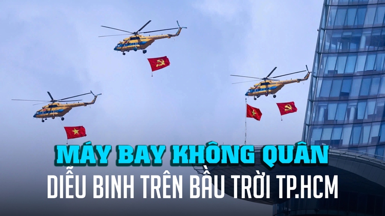 Sáng 30.4, ngắm nhìn TP.HCM từ máy bay của Quân chủng Phòng không - Không quân