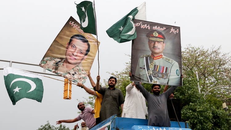 Lệnh ngừng bắn ‘mong manh’ giữa Ấn Độ và Pakistan được duy trì nhờ Mỹ?