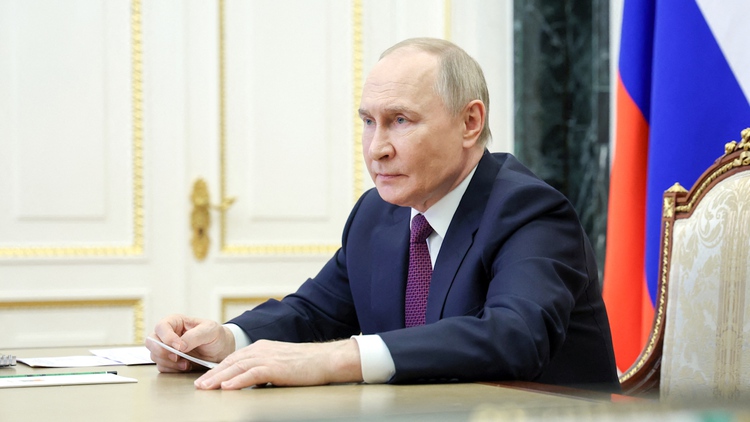 Ông Putin quyết lập ‘vùng đệm’, cựu tổng tư lệnh Ukraine thừa nhận thực tế