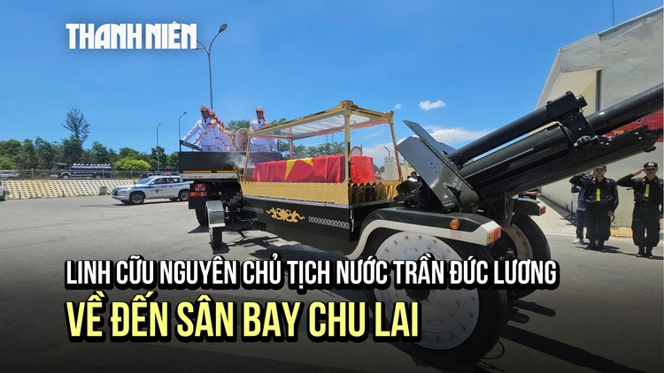 Linh cữu nguyên Chủ tịch nước Trần Đức Lương đã về đến sân bay Chu Lai