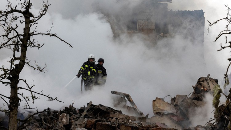 Nga ra đòn tập kích đường không lớn nhất vào Ukraine, ông Trump bức xúc