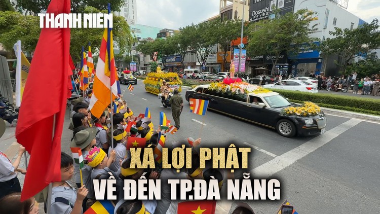 Phật tử Đà Nẵng cung đón xá lợi Phật Thích Ca Mâu Ni