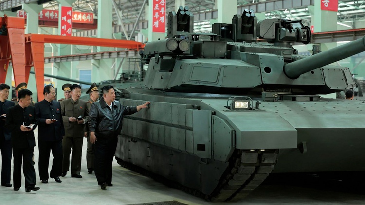 Xe tăng mới nhất của Triều Tiên sức mạnh ra sao?