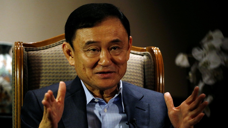 Giúp ông Thaksin tránh ngồi tù, 2 bác sĩ Thái Lan bị đình chỉ