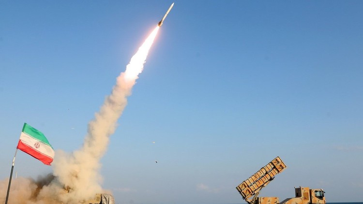 Iran 'đặt căn cứ Mỹ trong tầm ngắm', Washington lo phòng bị ở Trung Đông