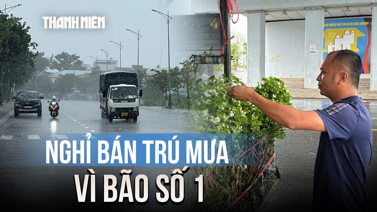 Bão số 1 gây mưa lớn ở Quảng Nam, tiểu thương phải 'nghỉ bán về trú mưa'