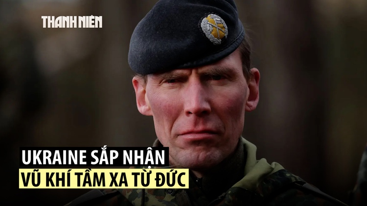 Tướng Đức khuyên Ukraine tấn công sân bay, nhà máy vũ khí Nga