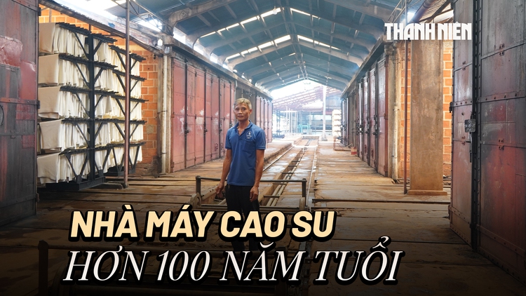 Bên trong nhà máy chế biến cao su hơn 100 năm tuổi ở Lộc Ninh