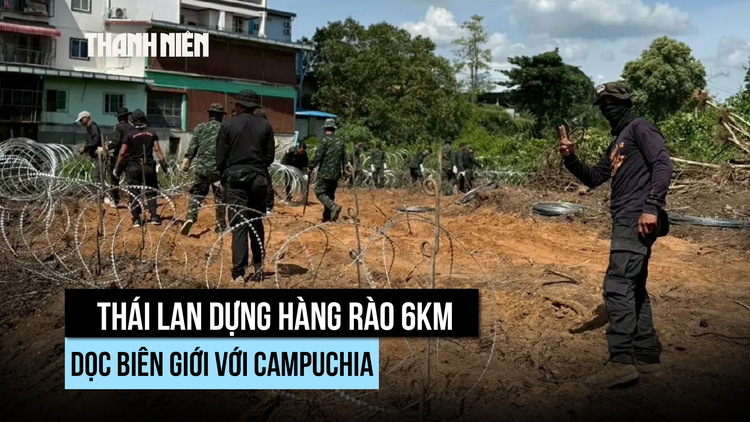 Quân đội Thái Lan dựng rào thép gai trên biên giới với Campuchia