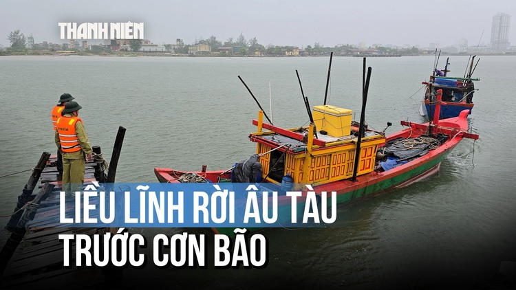 Liều lĩnh rời âu tàu trước bão, ngư dân được biên phòng vận động quay lại nơi an toàn