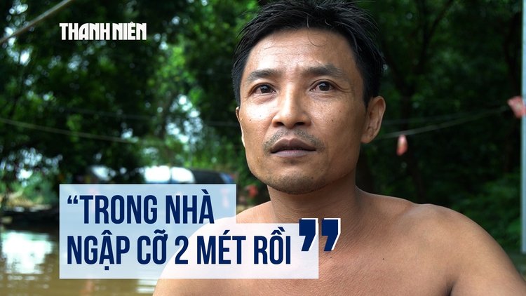 Nước lũ dâng cao tại Thanh Hóa, nhà dân ngập sâu hơn 2 mét