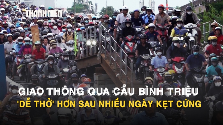 Giao thông qua cầu Bình Triệu 'dễ thở' hơn sau nhiều ngày kẹt cứng