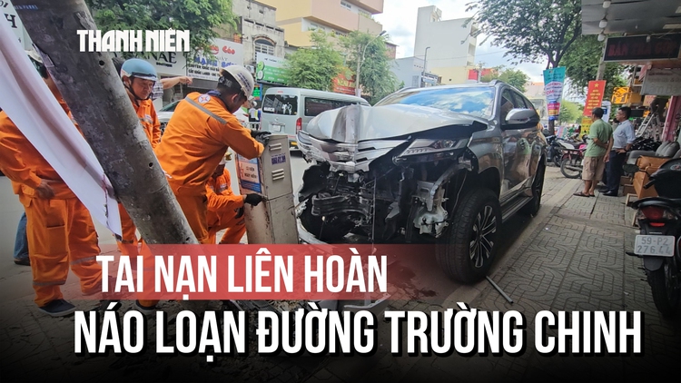 Tai nạn liên hoàn náo loạn giao lộ Trường Chinh - Đồng Đen