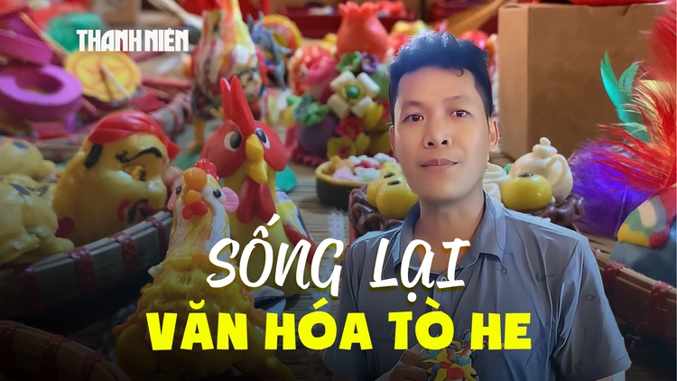 Có gì ở sạp tò he 'gây sốt' phố Hàng Mã?