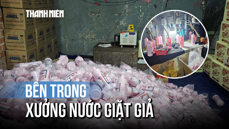 Bên trong ‘xưởng’ nước tẩy rửa, nước giặt giả
