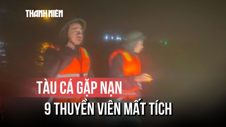 2 tàu cá gặp nạn trên biển Quảng Trị, 9 người mất tích