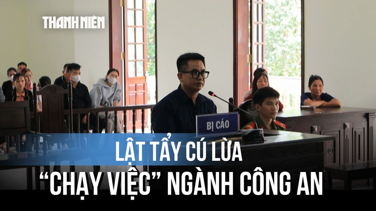 Lừa 'chạy' việc vào ngành công an, chiếm đoạt tiền tỉ
