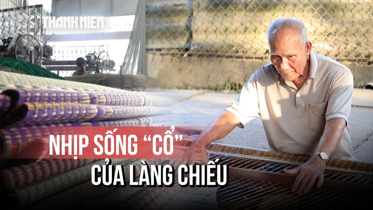 Người dệt chiếu tay cuối cùng ở làng chiếu Định Yên