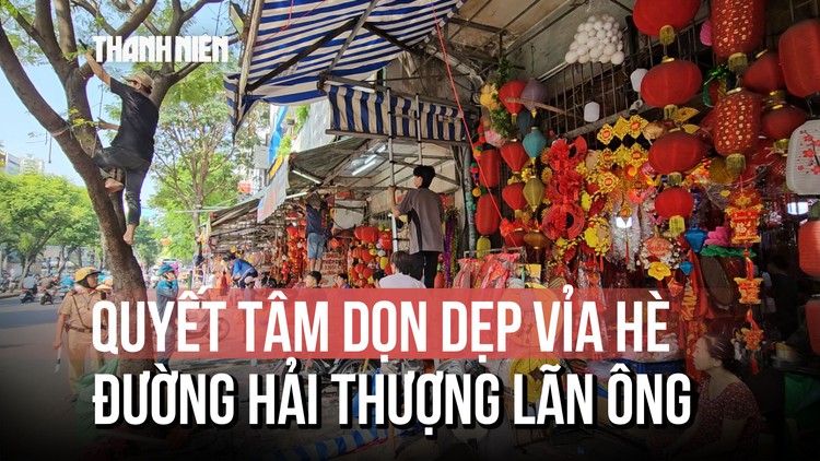 Buộc ký cam kết không tái lấn chiếm vỉa hè tại đường Hải Thượng Lãn Ông
