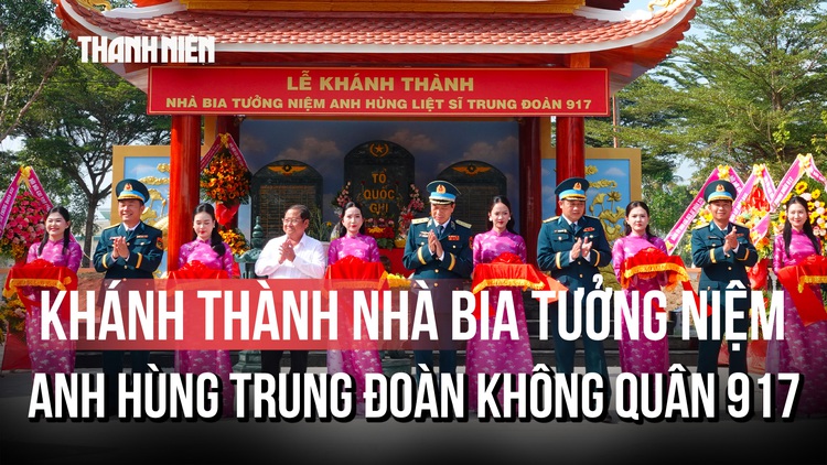 Khánh thành nhà bia tưởng niệm các anh hùng liệt sĩ Trung đoàn Không quân 917