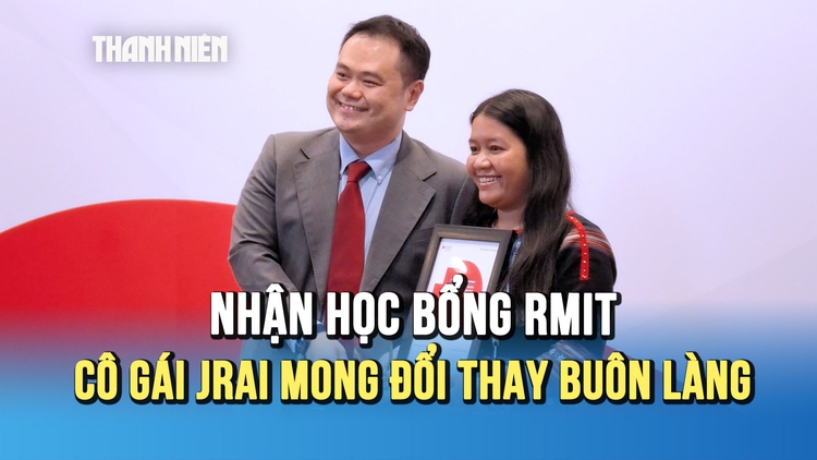 Nhận học bổng RMIT, cô gái Jrai ấp ủ giấc mơ đổi thay buôn làng