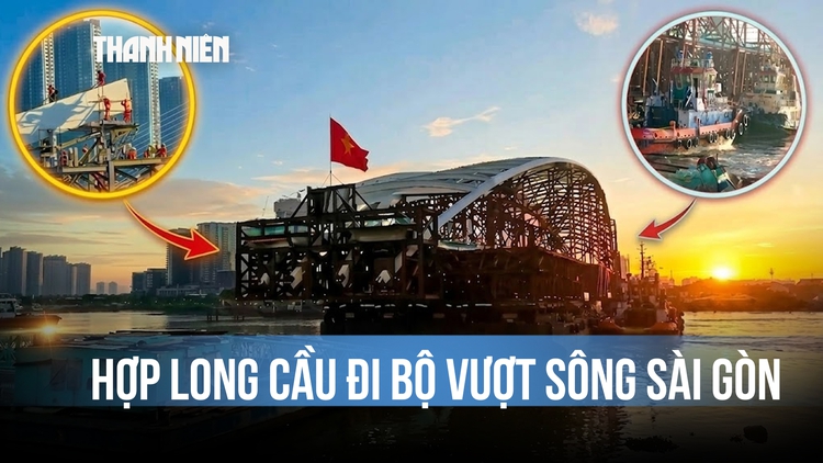 Hợp long cầu đi bộ vượt sông Sài Gòn: Tinh chỉnh từng milimet khối thép khổng lồ