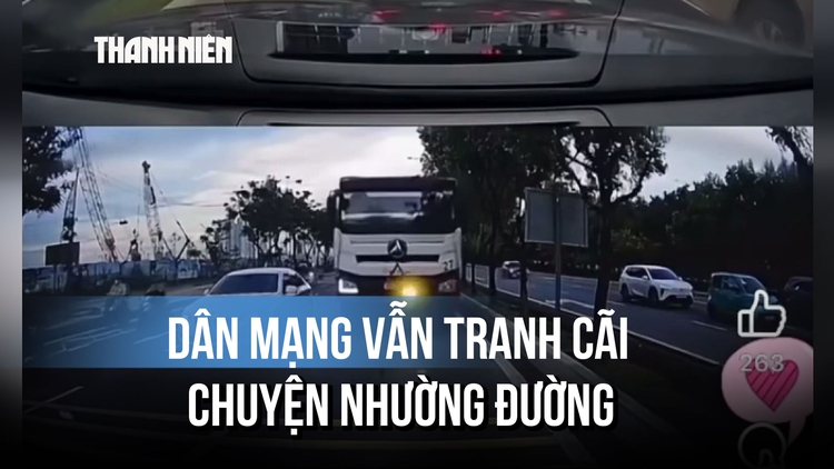 Bấm còi liên tục bị CSGT phạt, dân mạng vẫn tranh cãi chuyện nhường đường