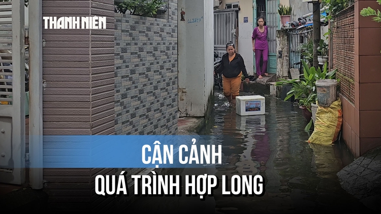 Hẻm Huỳnh Tấn Phát ngập liên miên 3 tháng: ‘Ngập vô nhà, mấy đứa nhỏ ngủ đâu có được’