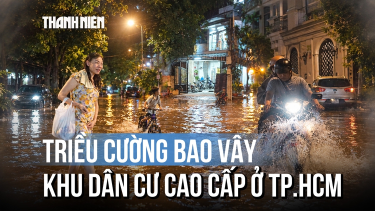 Triều cường dâng cao, bao vây khu dân cư cao cấp ở phía nam TP.HCM