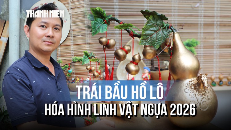 Nghệ nhân trẻ 'hô biến' trái bầu hồ lô mộc mạc thành linh vật ngựa độc đáo