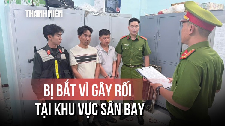 Công an TP.HCM bắt khẩn cấp 4 người gây rối tại sân bay Tân Sơn Nhất