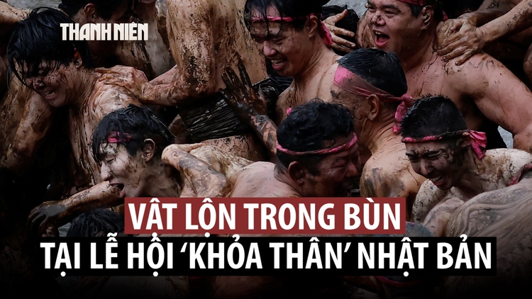 Đến Nhật Bản xem vật lộn trong bùn ở lễ hội ‘khỏa thân’ truyền thống