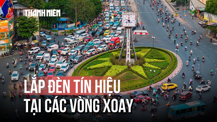 Lắp đèn tín hiệu tại các vòng xoay ở TP.HCM: Người dân nói gì?