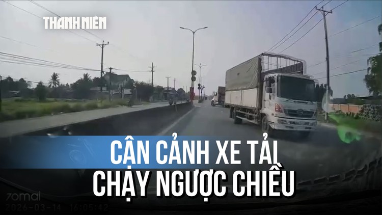 Cận cảnh xe tải chạy ngược chiều gây náo loạn đường phố Trảng Bàng