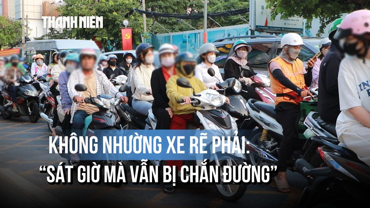 Nỗi khổ của người cần rẽ phải tại TP.HCM: ‘Sát giờ mà vẫn bị chắn đường’