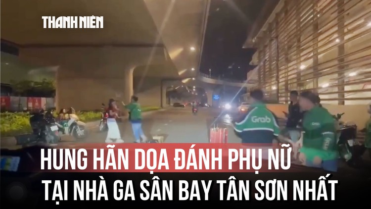 Xôn xao clip người đàn ông đập phá đồ đạc, dọa đánh phụ nữ trước nhà ga T3