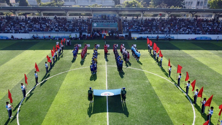 Giải bóng đá Thanh Niên sinh viên quốc tế 2026 cúp THACO: Khi trái bóng viết câu chuyện hữu nghị